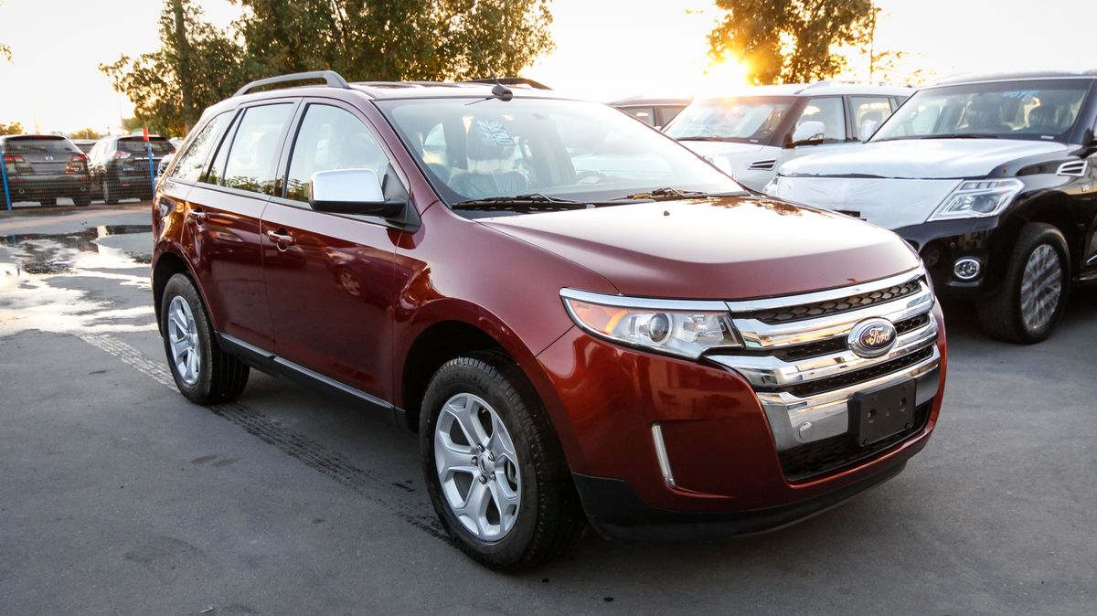 Ford Edge SEL for sale: AED 99,000. Red, 2014