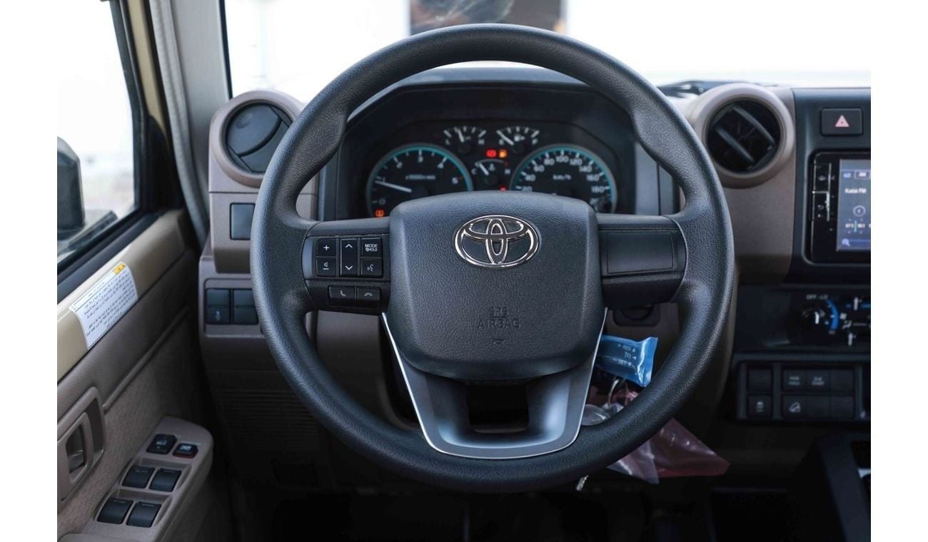 Toyota Land Cruiser Pick Up 2024 TOYOTA LAND CRUISER PICK UP LC79 DC 2.8- BEIGE inside BEIGE | Export Only