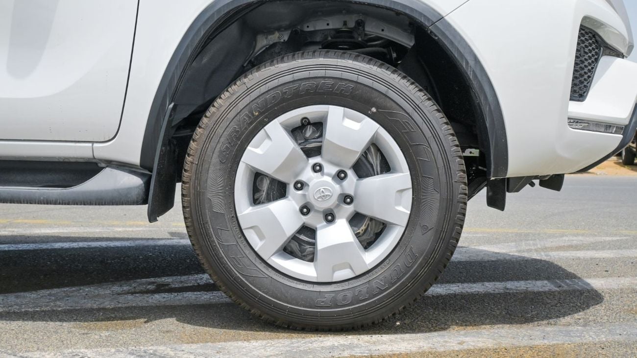 تويوتا فورتونر SR5 2.7L Toyota Fortuner 2.7L 4WD 2024 | For Export