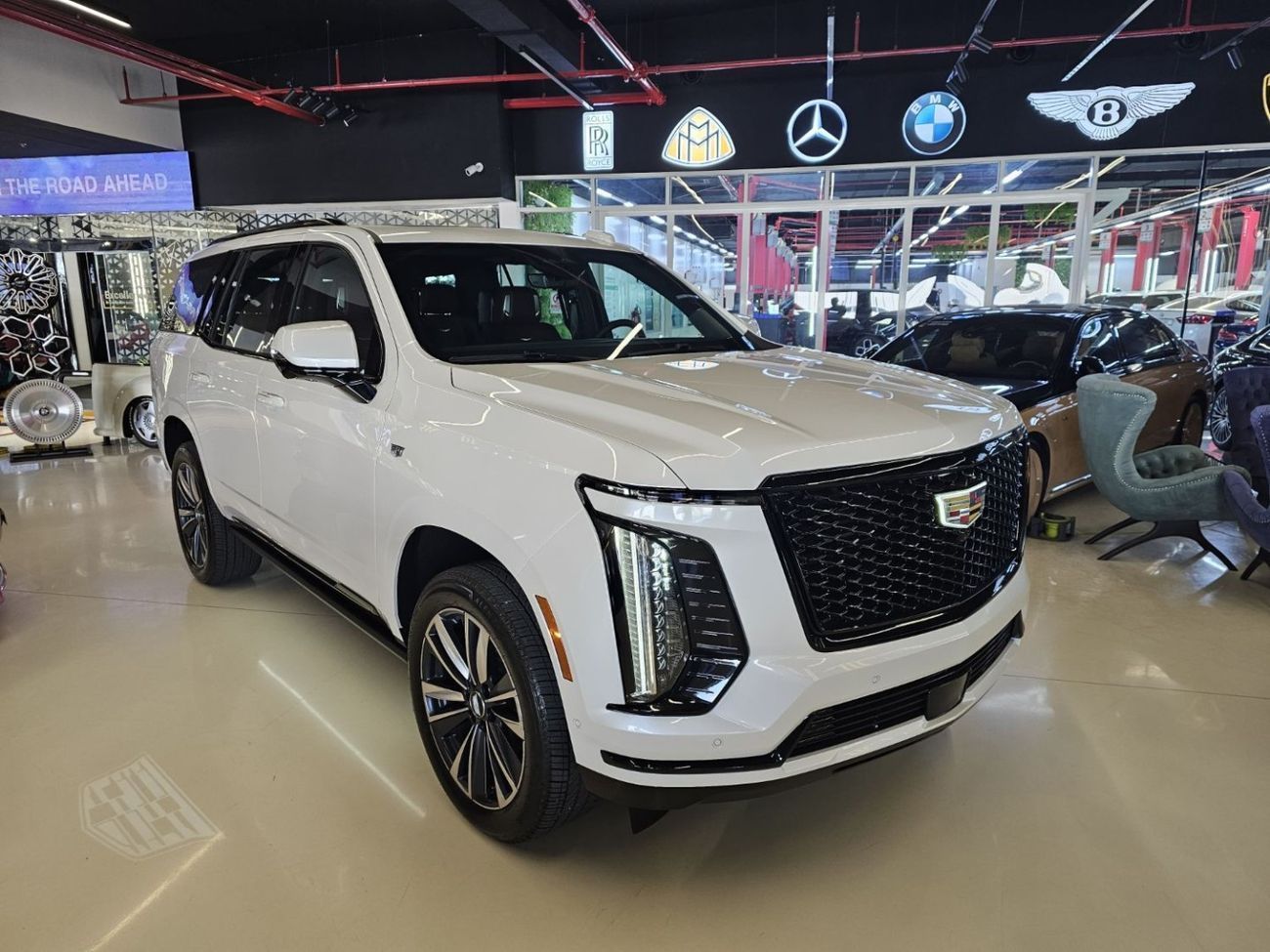 Cadillac Escalade Sport 6.2L 4WD RAMADNA OFFER ++ 550K - 2025 BRAND NEW ESCALADE SPORT - 5 YEARS WARRANTY AND SERVICE