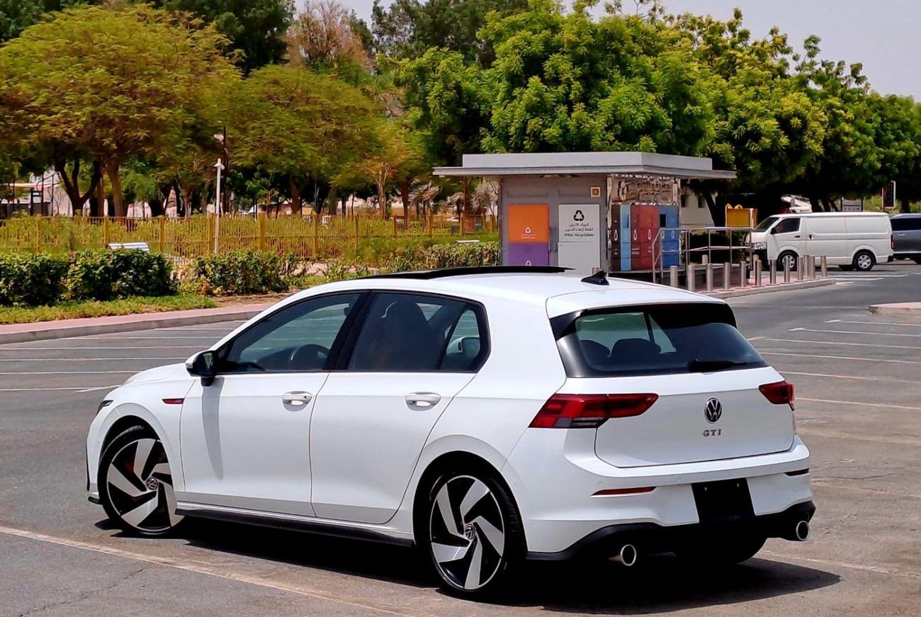 فولكس واجن جولف GTI Sport 2.0T