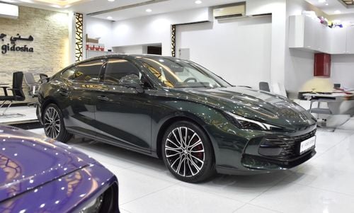 أم جي 7 لوكس عرض ممتاز لسيارة MG MG7 Trophy (موديل 2025) باللون الأخضر بمواصفات خليجية