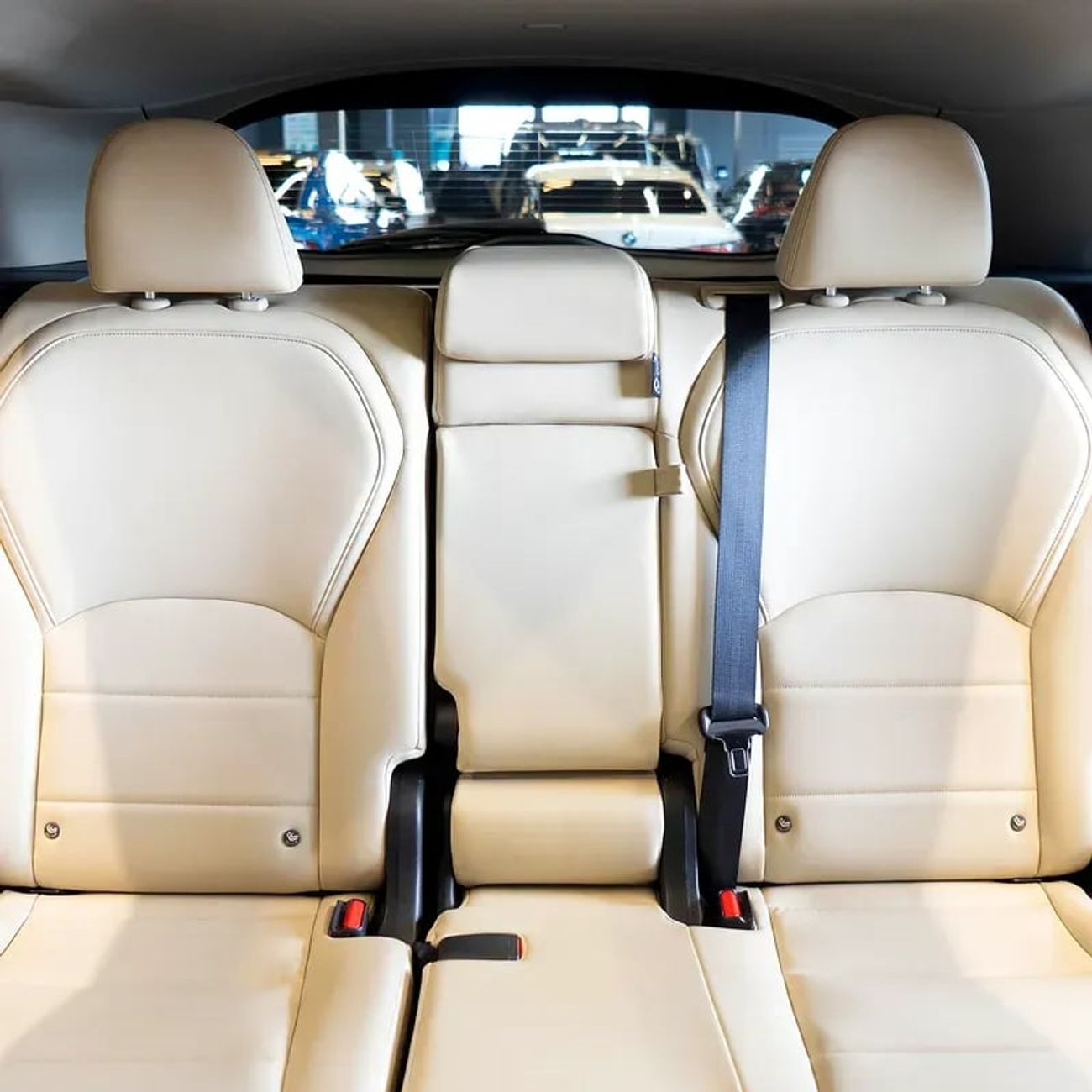 Infiniti QX50 Luxury 2.0L 4WD AED 1,819 pm • 0% Downpayment • QX50 Luxury • 1 Year Warranty