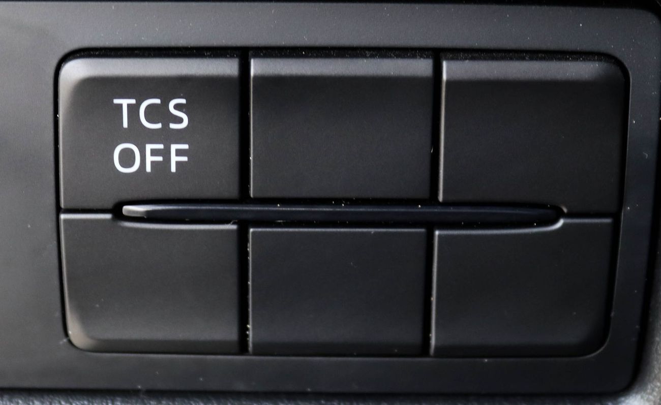 Mazda CX5 GL 2.5L Mazda CX-5 2023 2.5 L GCC, original paint, accident-free, in excellent condition, 1179 P.M