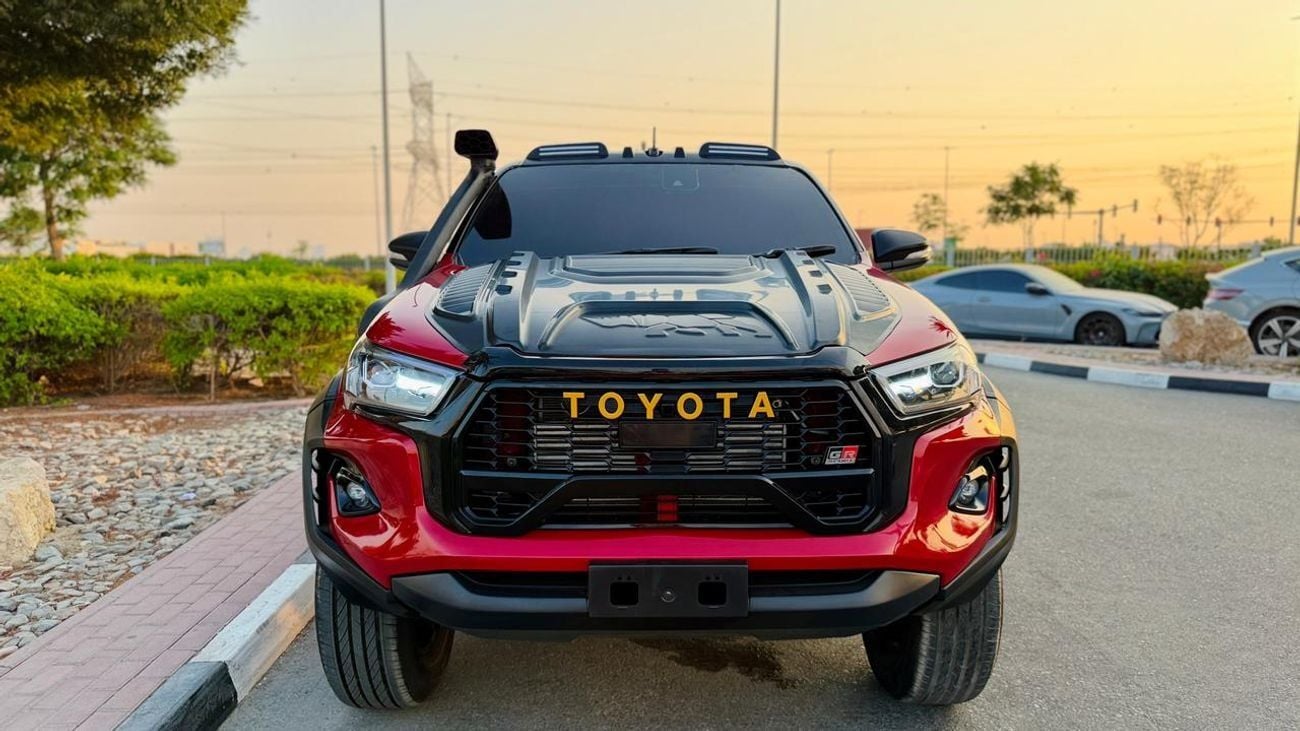 تويوتا هيلوكس -