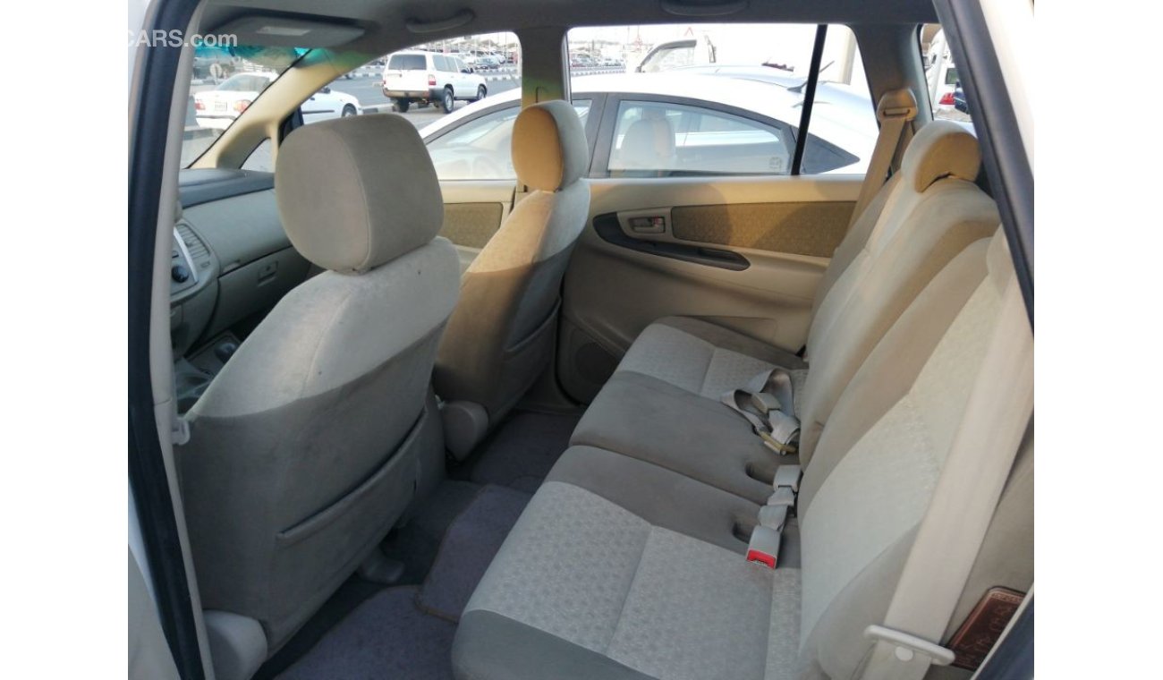 Toyota Innova Innova 2.7 2015 GCC