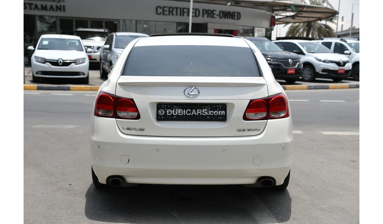 لكزس GS 300 2005 - GOOD CONDITION - GCC SPECS - SUN ROOF-LEATHER SEATS