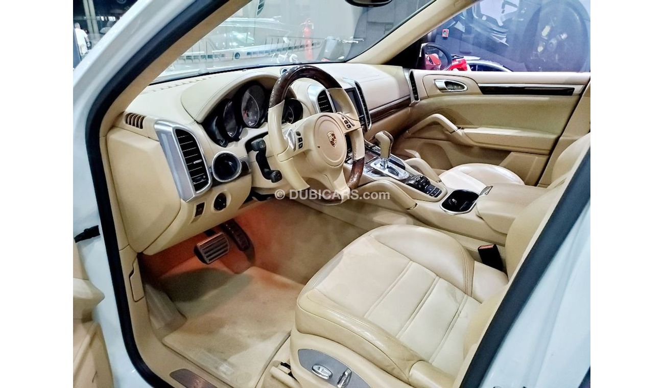 Porsche Cayenne GTS - 2013 - GCC - ONE YEAR WARRANTY - ( 2,290 AED PER MONTH/ 3YRS )