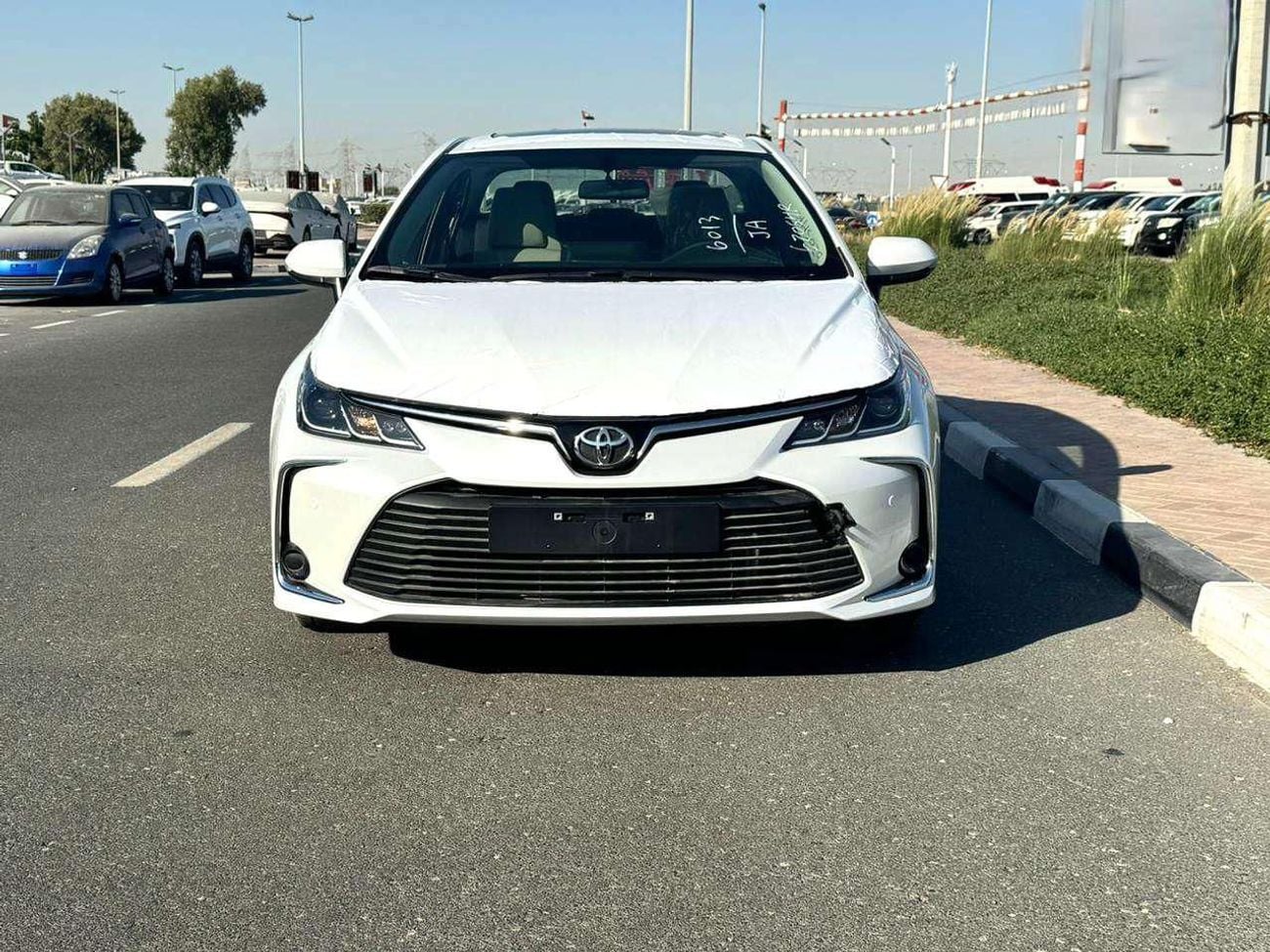 Toyota Corolla XLI TOYOTA COROLLA 2.0L V PETROL SEDAN 2026