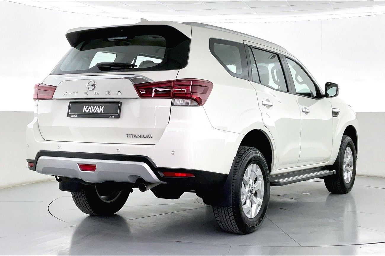 نيسان إكستيرا Titanium | سنة ضمان مجانية | 0 دفعة أولى | سياسة الإعادة بعد 7 أيام