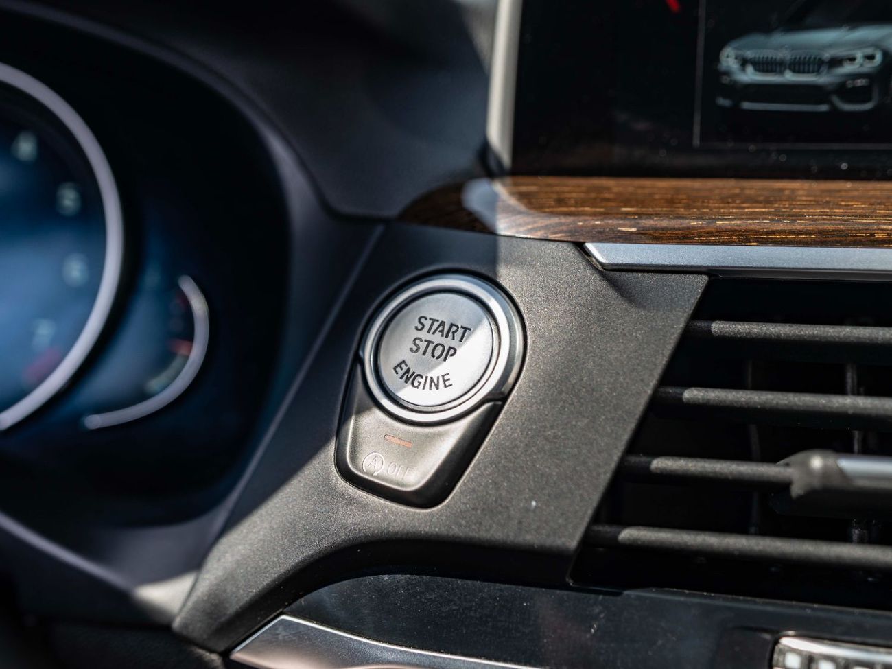 بي أم دبليو X3 xDrive 30i 2.0L