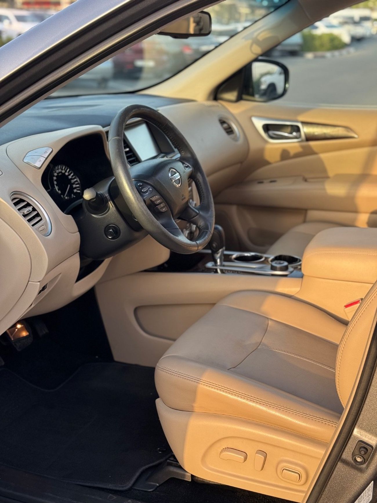 Nissan Pathfinder S 3.5L (260 HP) 4WD