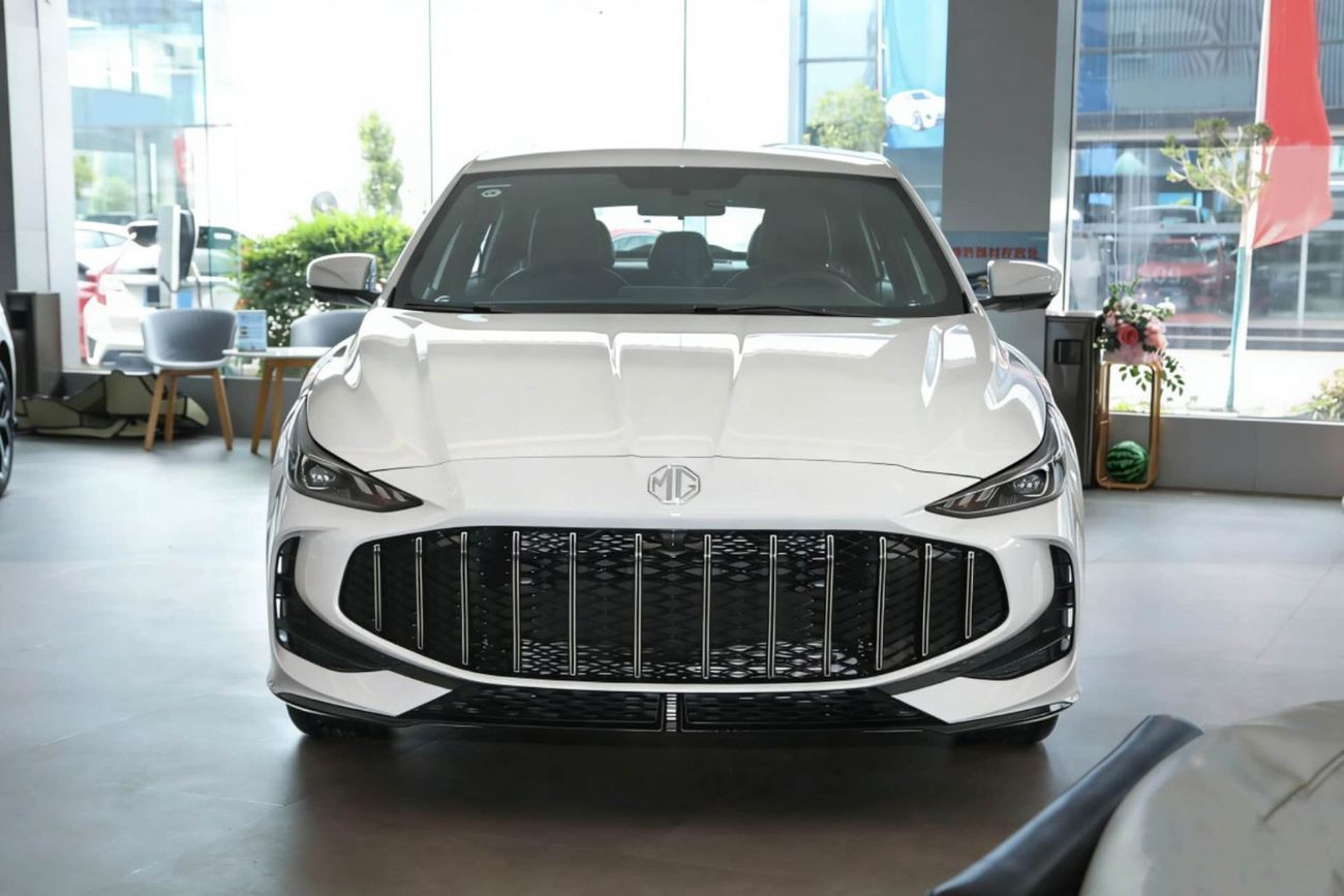 أم جي 5 180DVVT Global Luxury