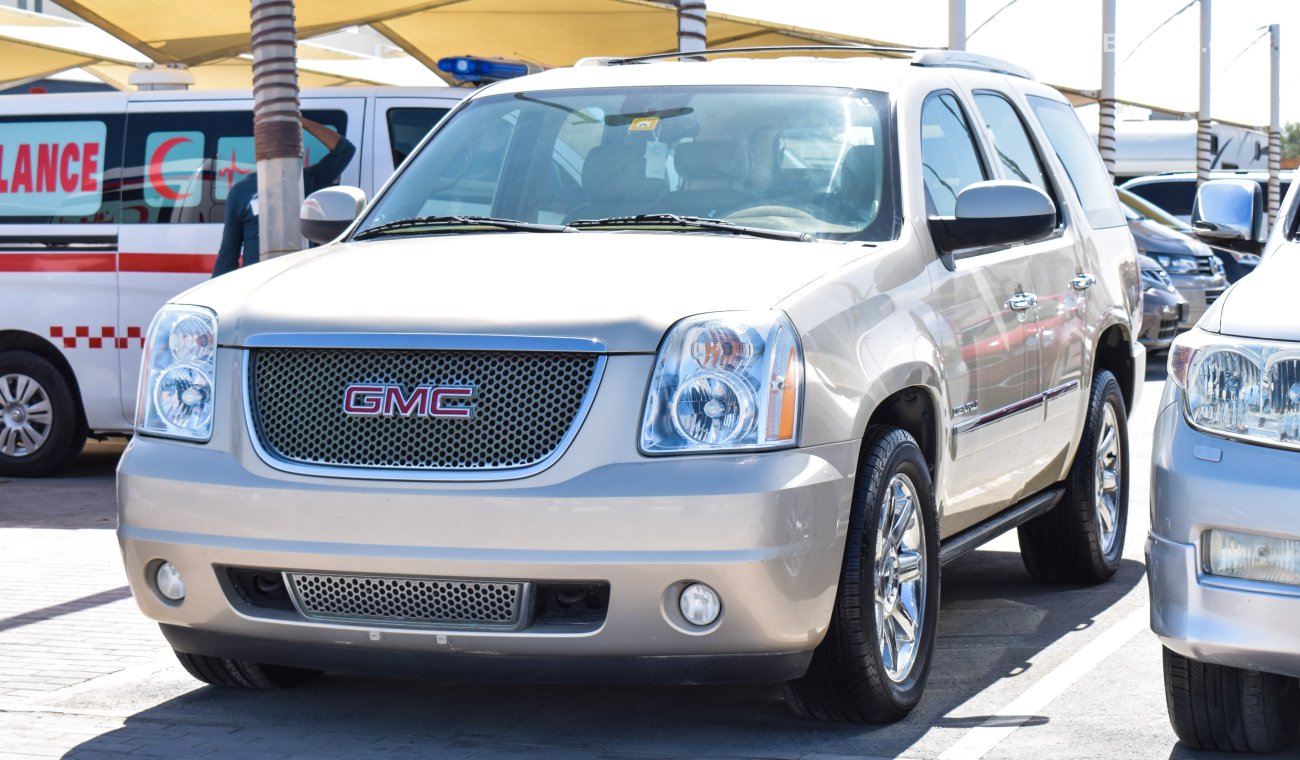 GMC Yukon Denali