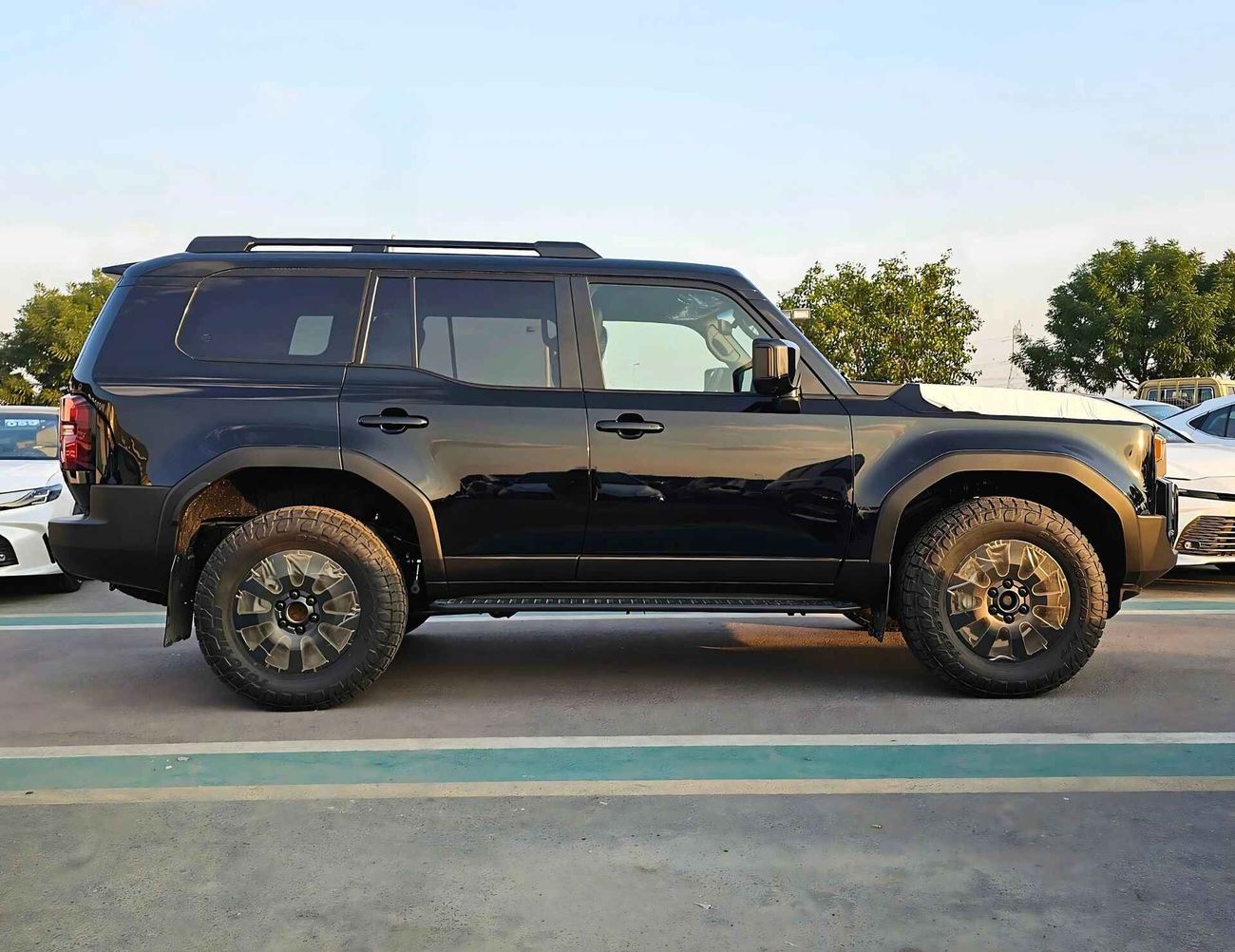 Toyota Prado ADVENTURE / 2.4T V4 PETROL / HEADUP DISPLAY WITH 360* / POWER SEAT / (CODE# 69036)