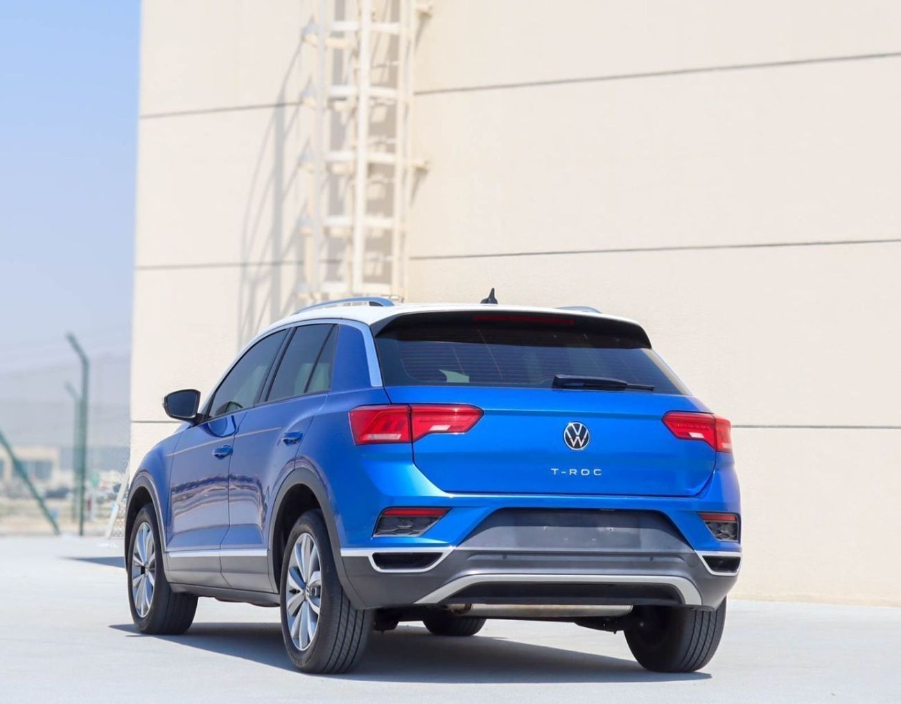 Volkswagen T ROC Life 1.4L Volkswagen T-Roc 2021 GCC, without accidents, in excellent condition 837 PM