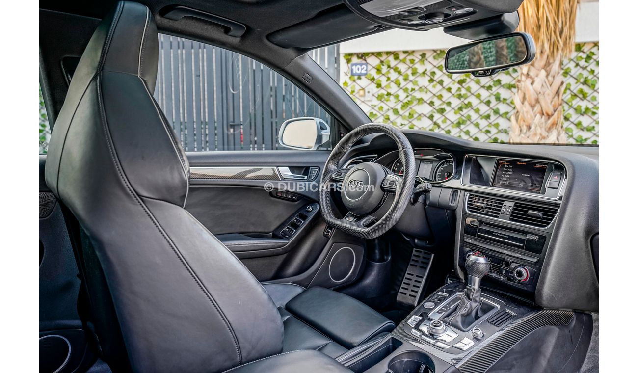 Audi RS4 2,918 P.M | 0% Downpayment | Full Option | Exceptional Condition!