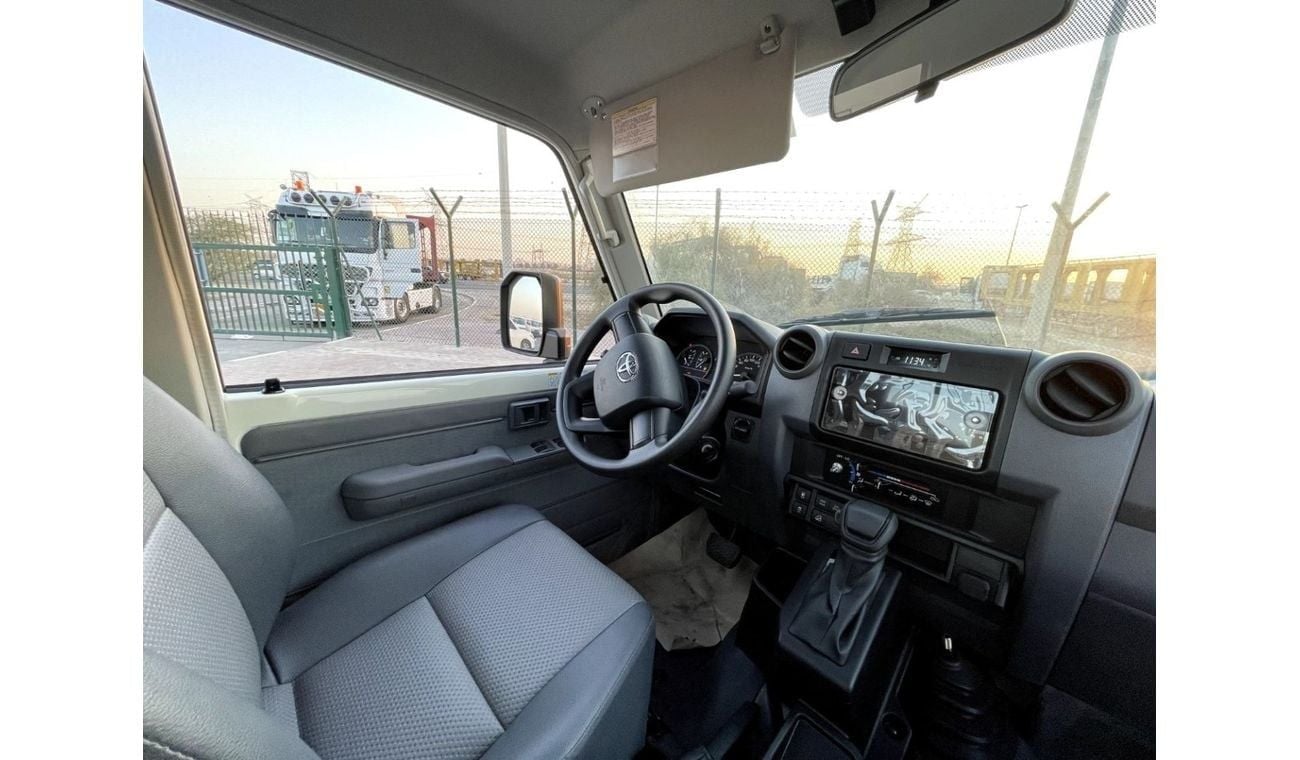 Toyota Land Cruiser Pick Up LC 79 SINGLE CABIN 2.8 DSL AUTOMATIC 2024 MODEL
