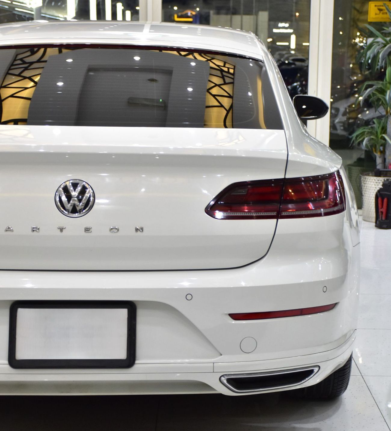 فولكس واجن ارتيون EXCELLENT DEAL for our Volkswagen Arteon ( 2018 Model ) in White Color GCC Specs