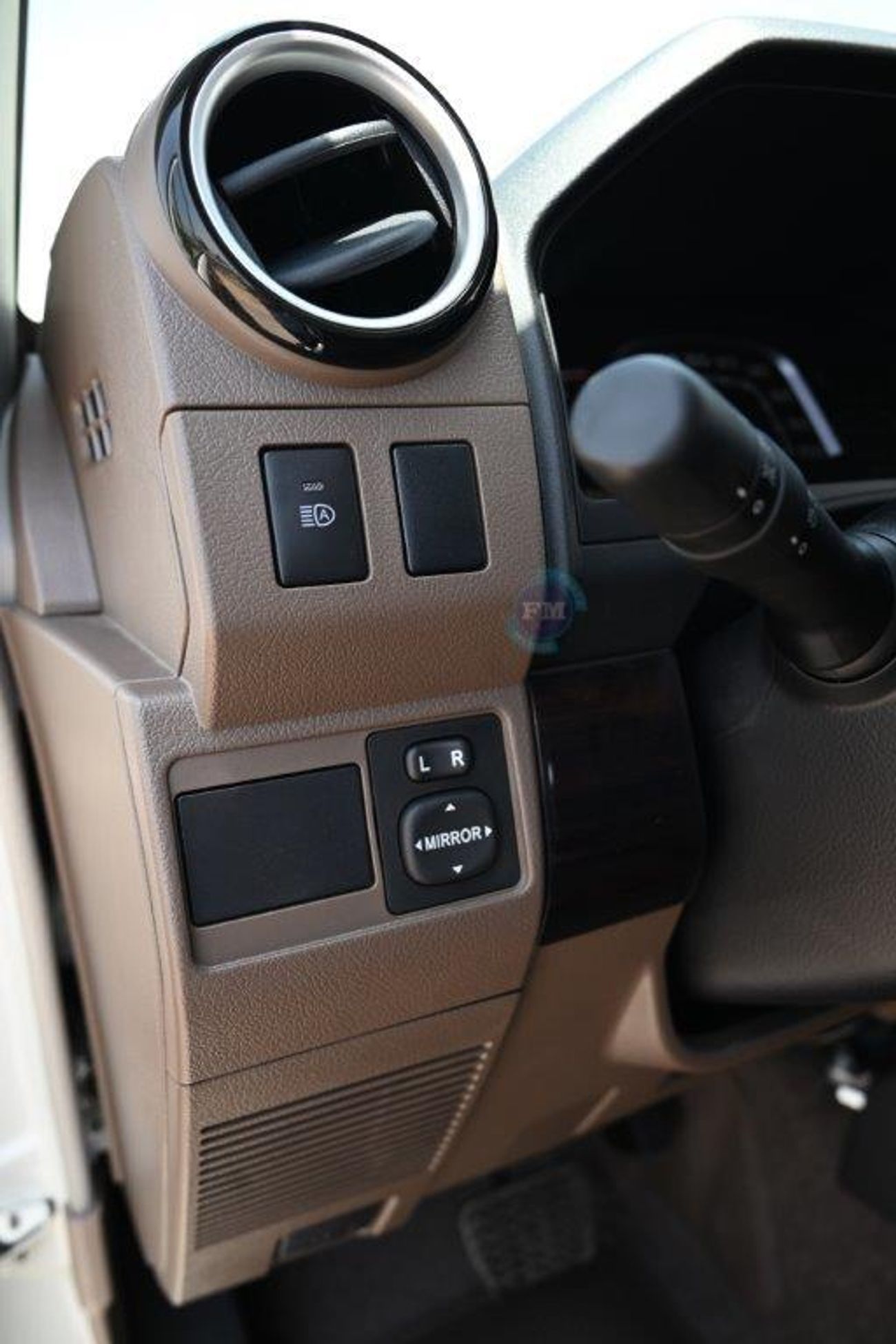 Toyota Land Cruiser 70 71 V6 4.0L Petrol 4WD Automatic