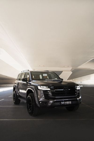 Toyota Land Cruiser LC300 3.3L DIESEL VX OFFROAD SPECIAL  EDITION WITH MBS AUTOBIOGRAPHY VIP MASSAGE SEATS