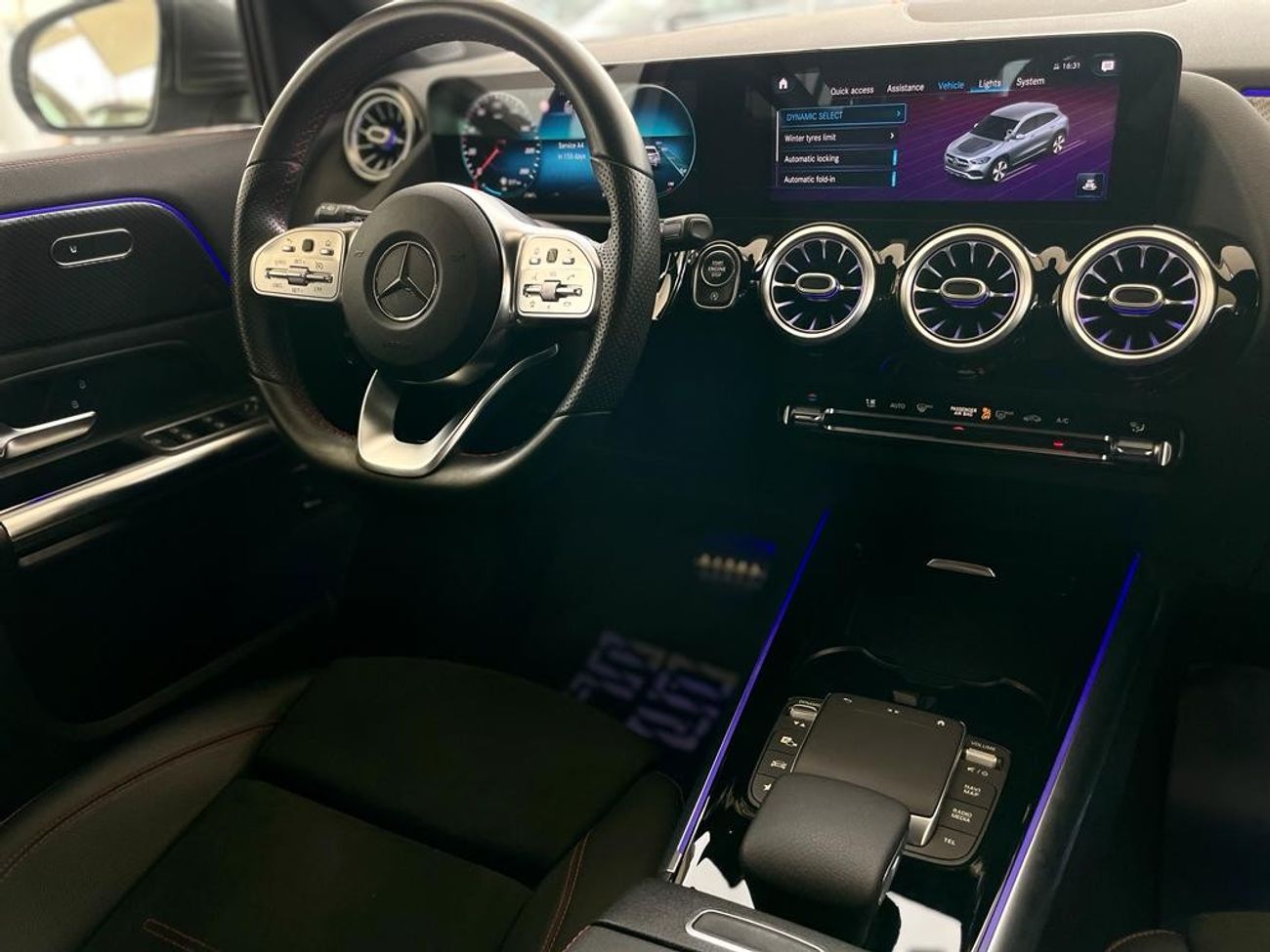 مرسيدس بنز GLA 250 بريميوم