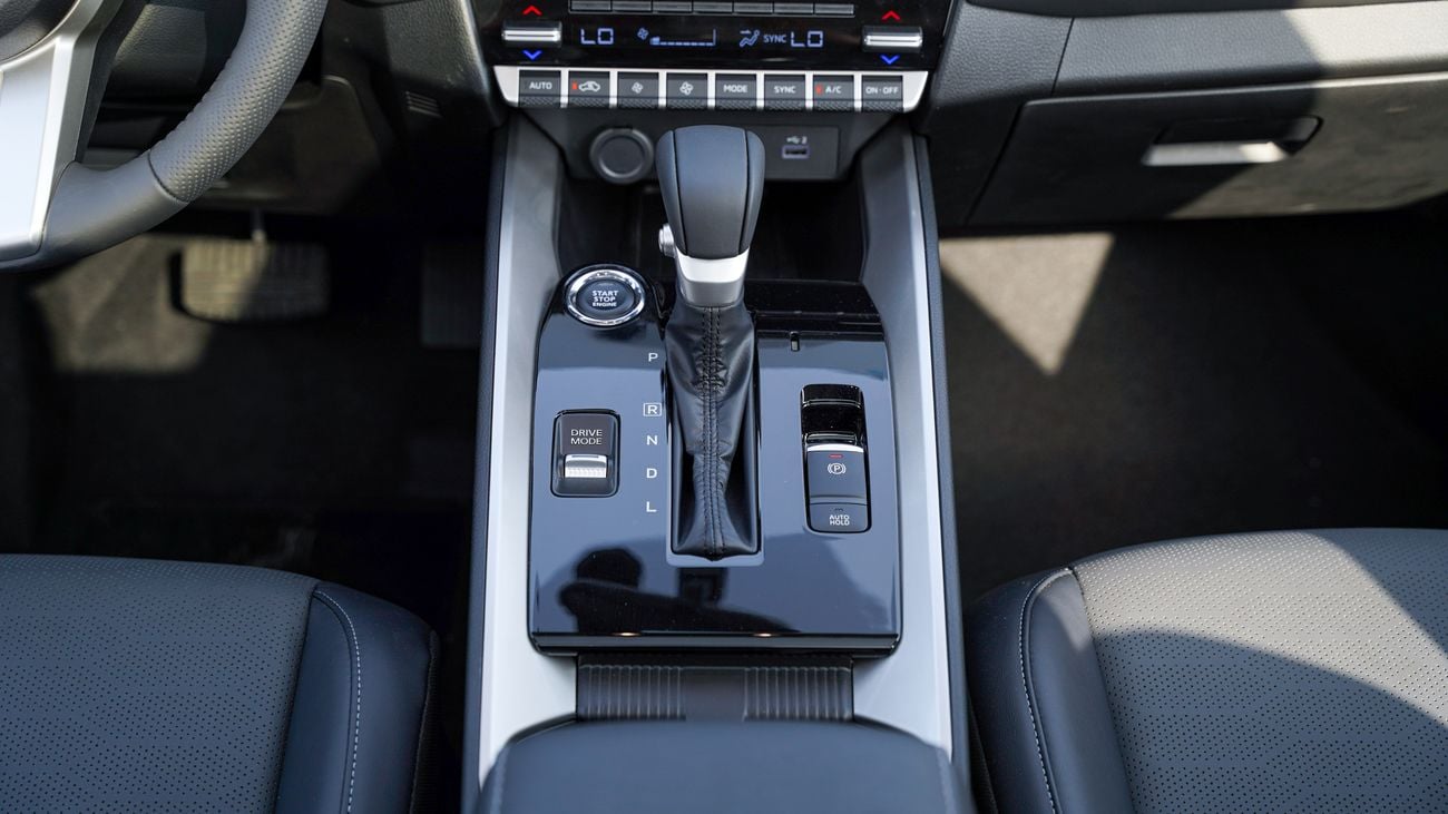 Mitsubishi Destinator