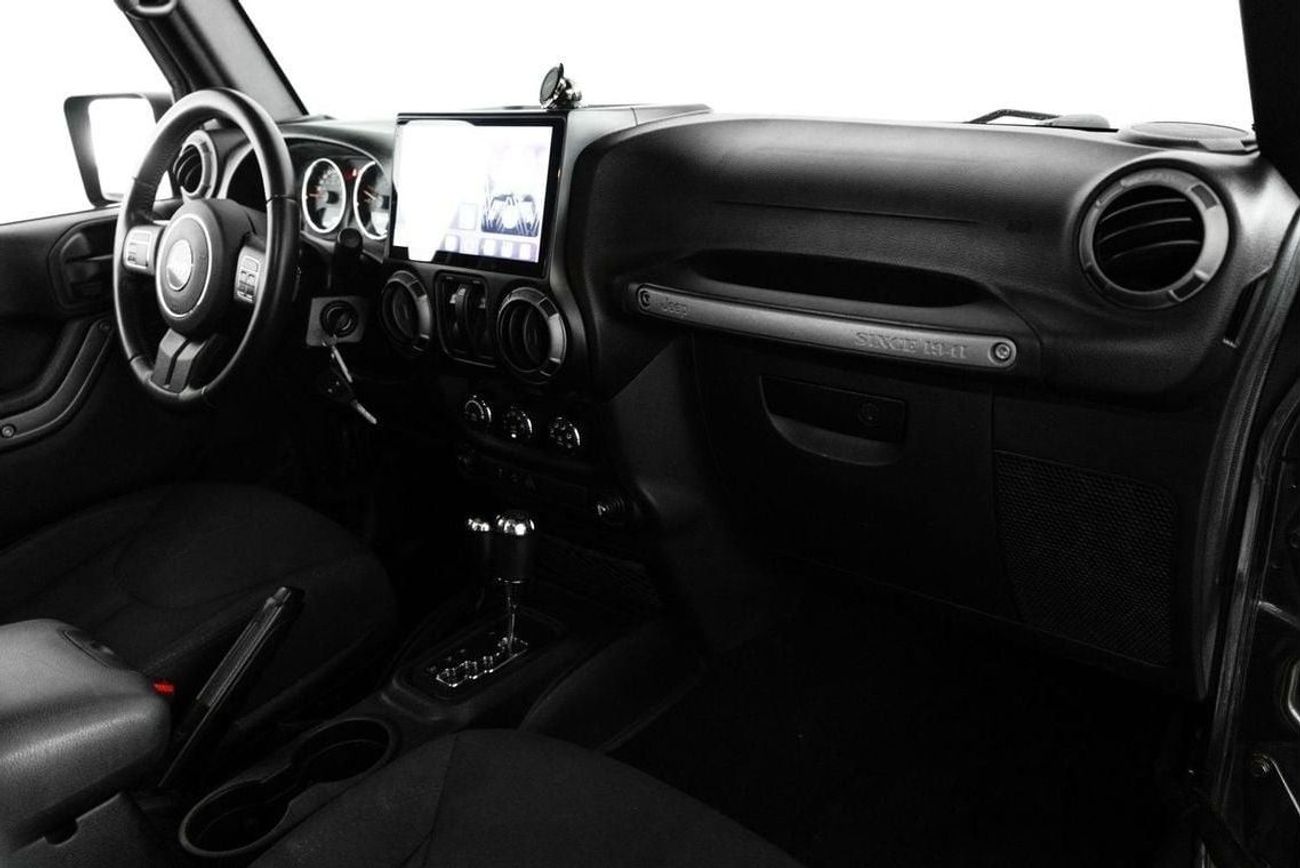 Jeep Wrangler Sport S 3.6L A/T