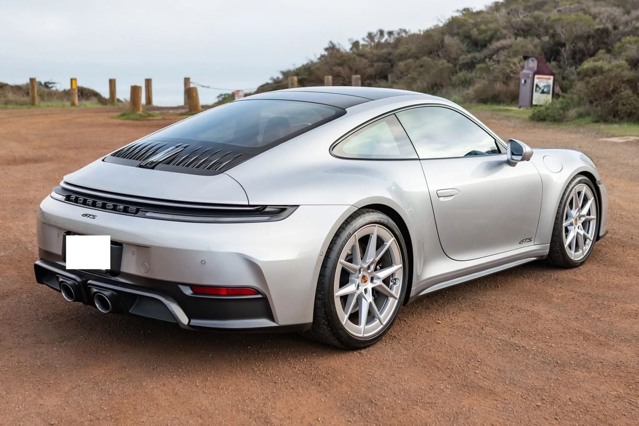 Porsche 911 CARRERA GTS