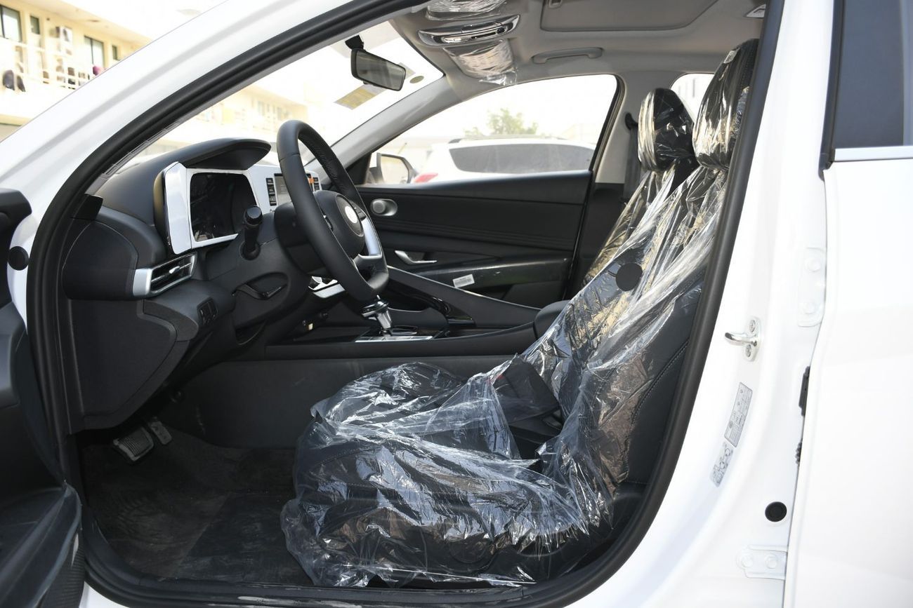 هيونداي إلانترا 2025 Hyundai Elantra 1.5L Automatic (Ready Stock)
