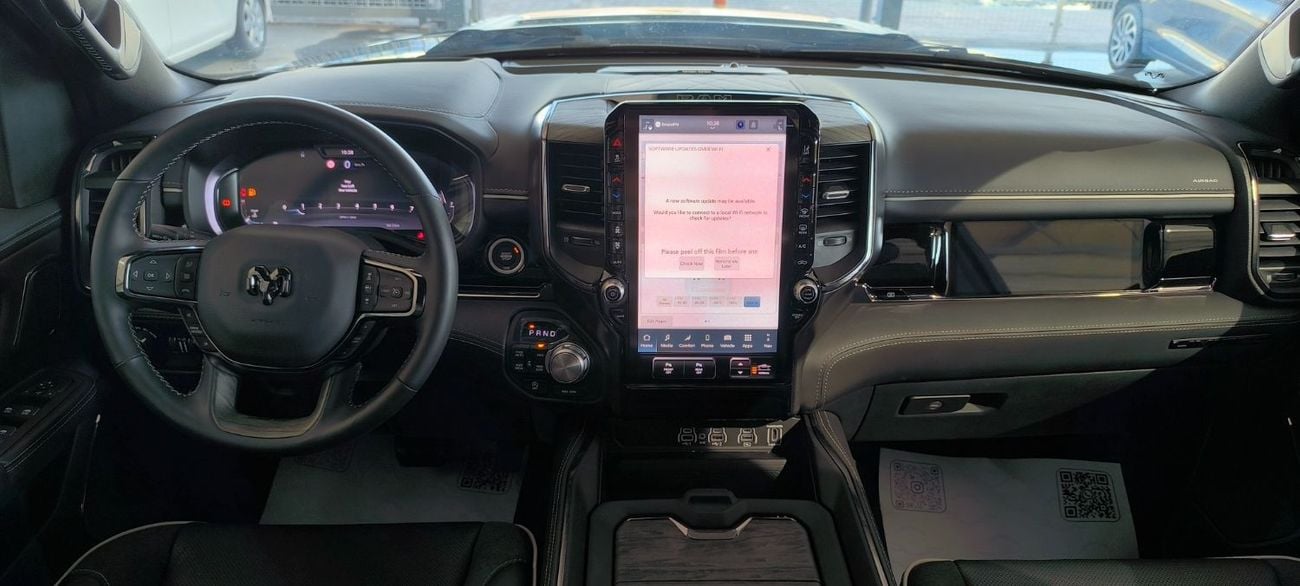 رام 1500 RAM 1500 LIMITED PICKUP TRUCK