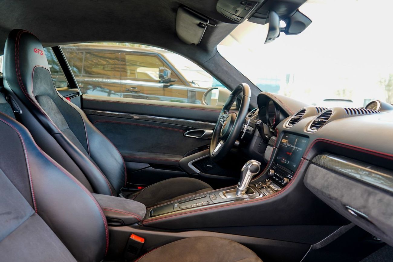 Porsche 718 Cayman GTS