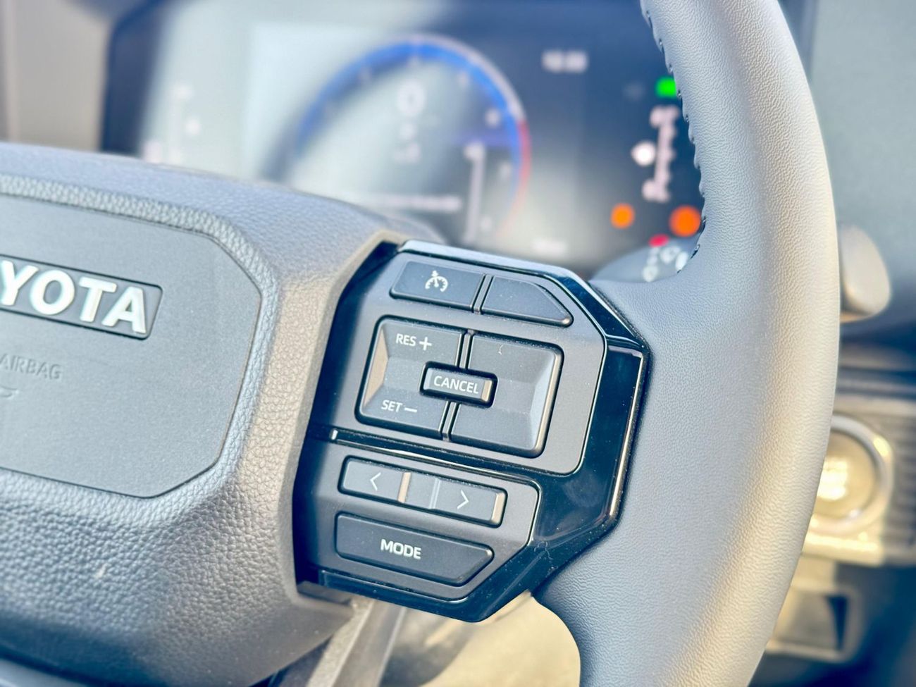 تويوتا برادو Toyota Prado 2025 2.4L petrol