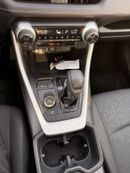 تويوتا راف ٤ XLE 2.5L