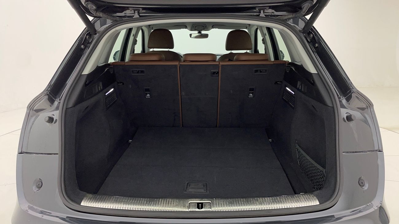 أودي Q5 45 TFSI QUATTRO BASIC 2 | بدون دفعة مقدمة | اختبار القيادة في المنزل