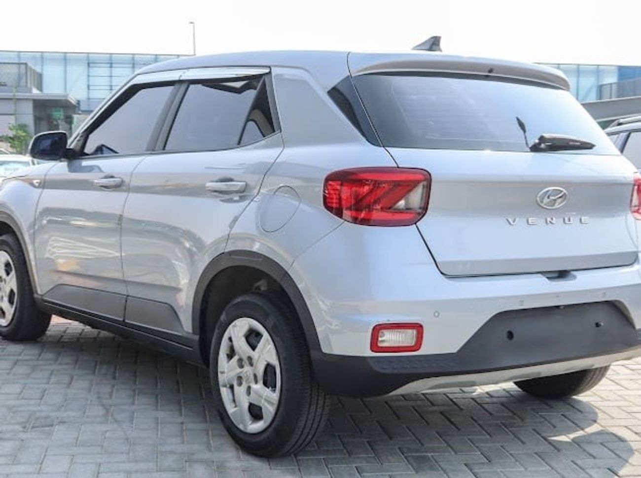 Hyundai Venue خاليه من الحوادث