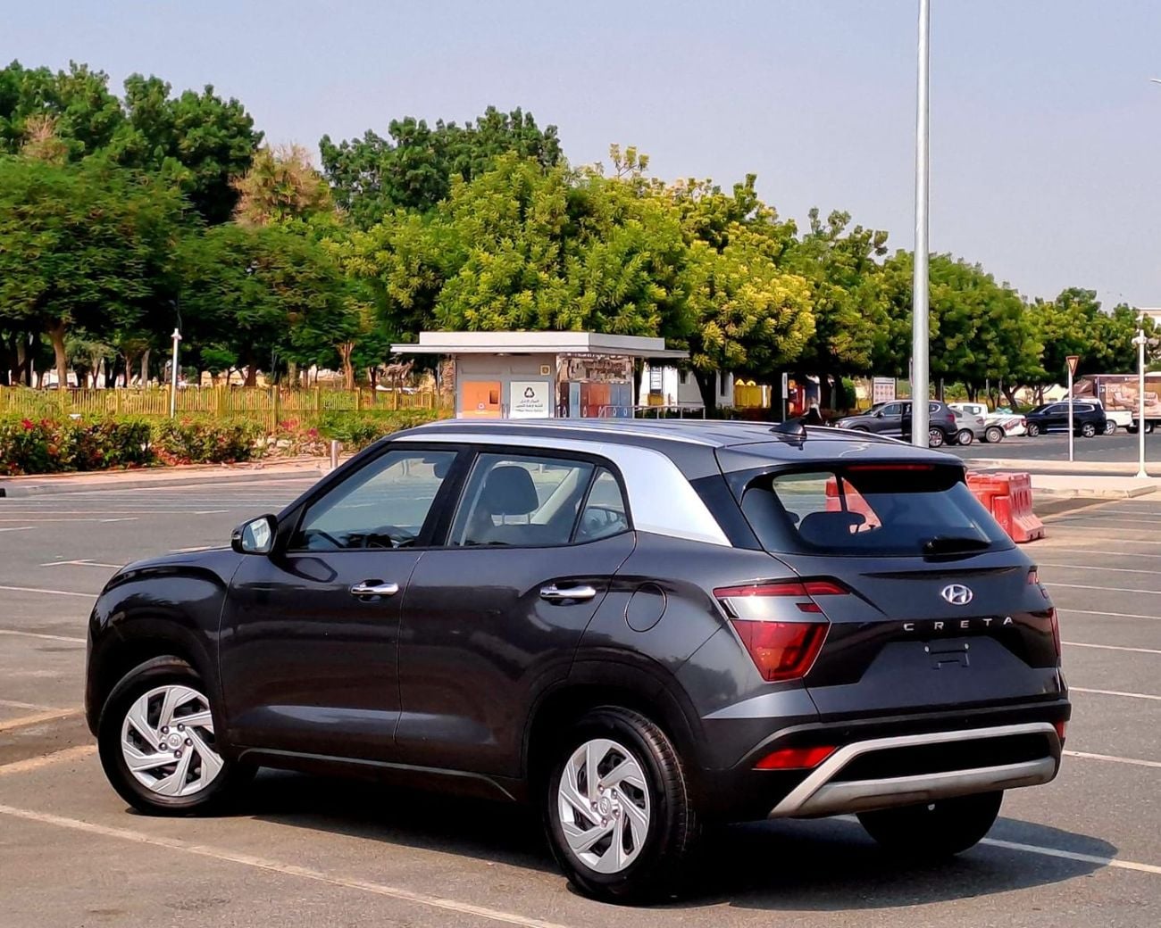 Hyundai Creta Mid 1.6L 770-Monthly l GCC l Cruise, Camera, Navigation l Accident Free