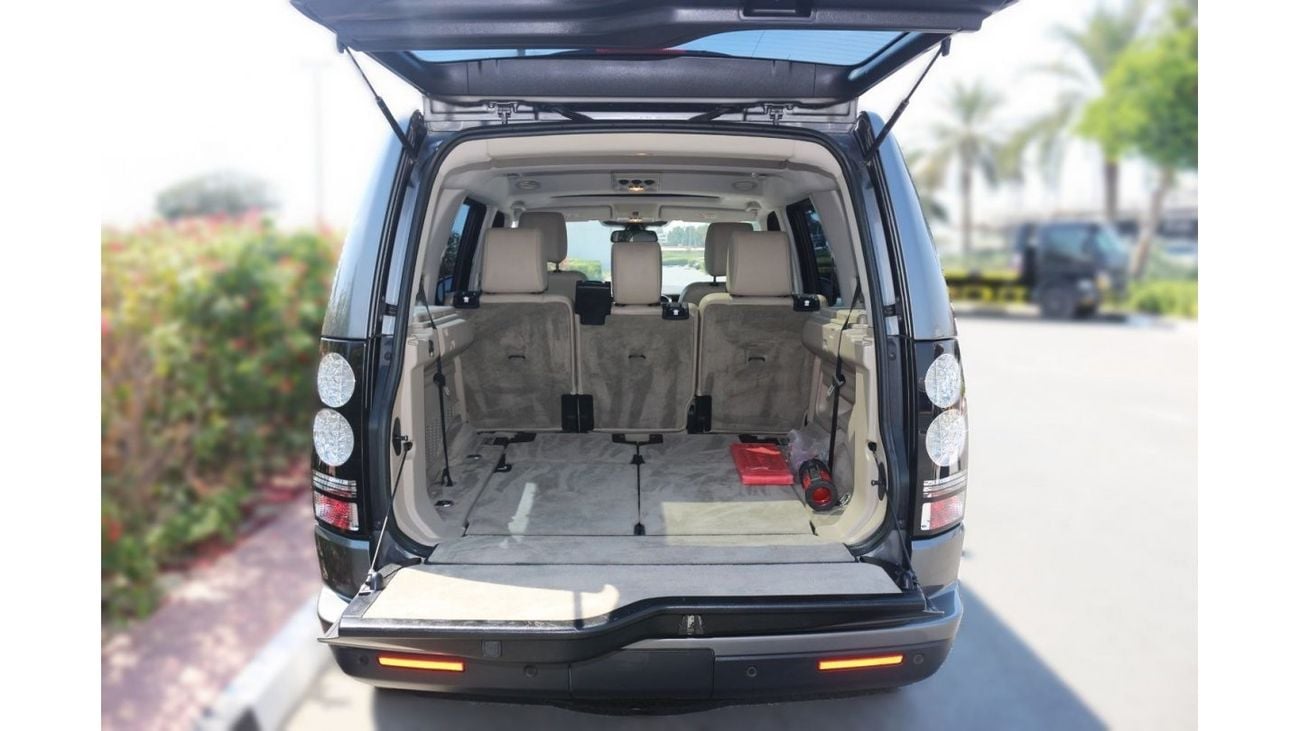 Land Rover Discovery HSE Land rover LR4 model 2016 V6 Gulf space Full options 7 seats Full services History