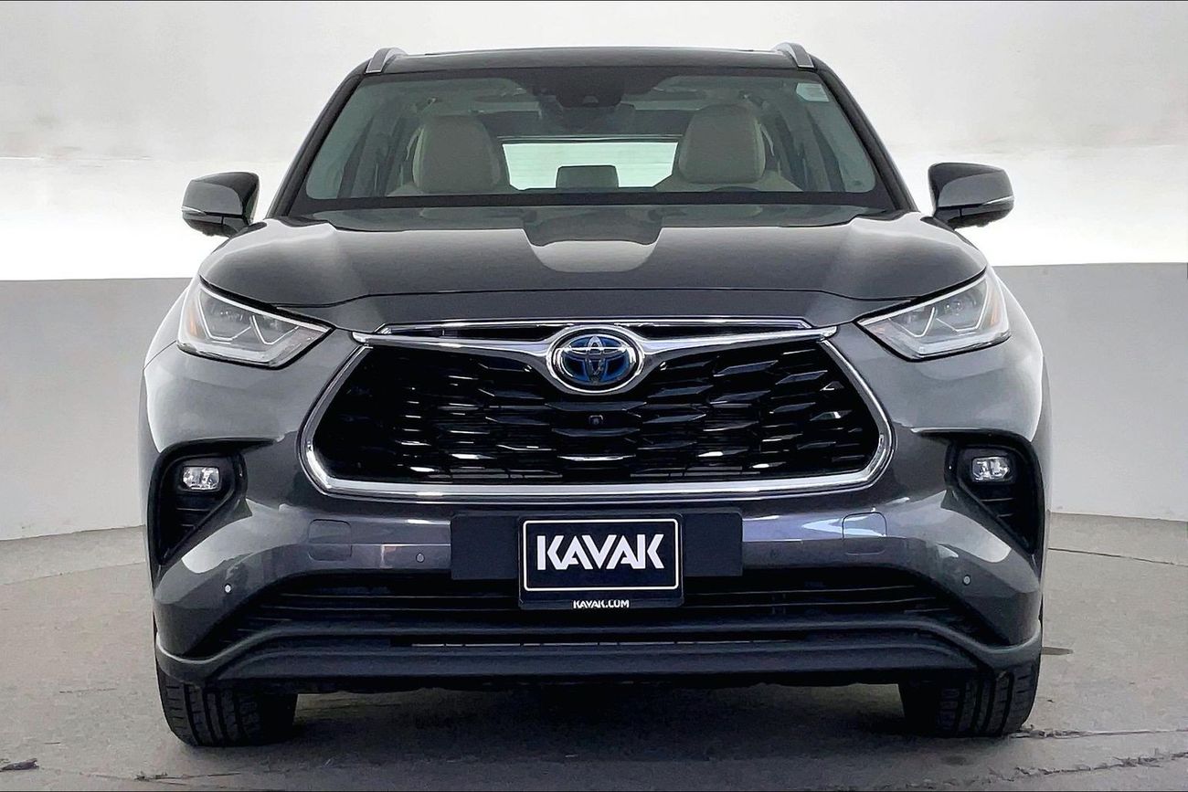 Toyota Highlander VXR | Guaranteed Warranty | 0 Down Payment