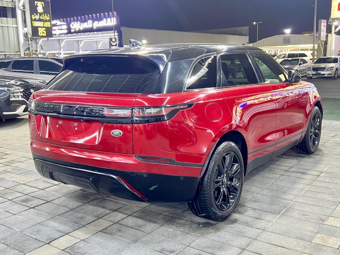 لاند روفر رينج روفر فيلار P250 R-Dynamic HSE 2.0L warranty one year bank financie available