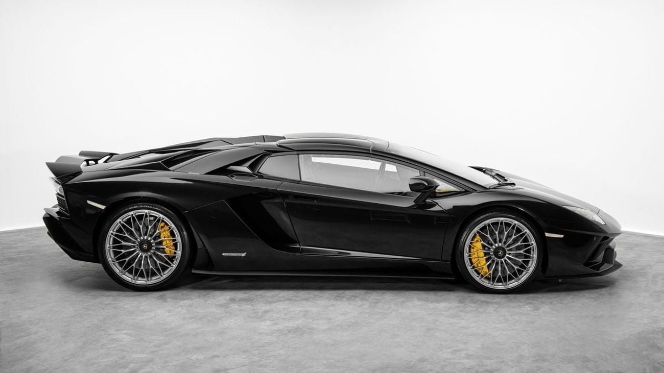 Lamborghini Aventador S Roadster - 2018 - Euro Specs