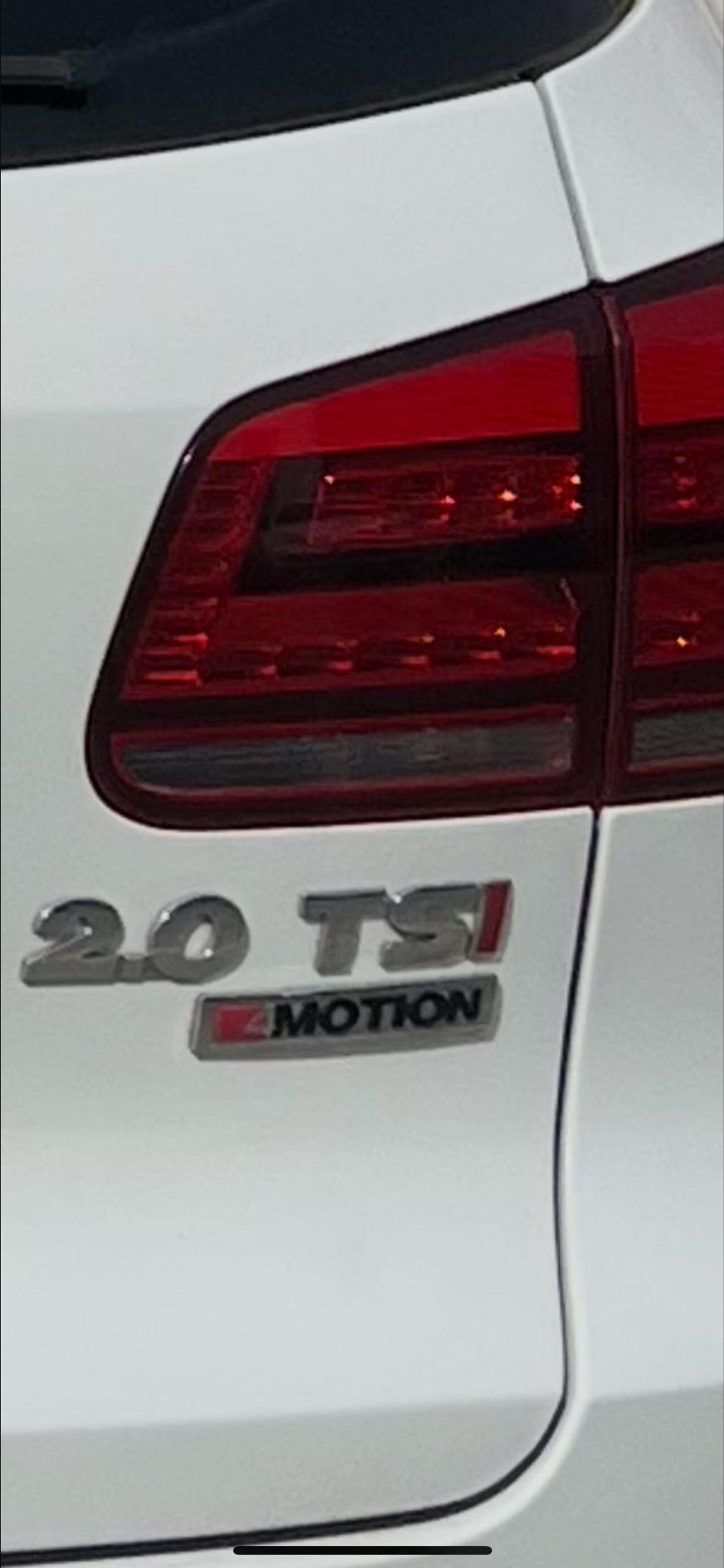 فولكس واجن تيجوان 2.0 TSI Elegance