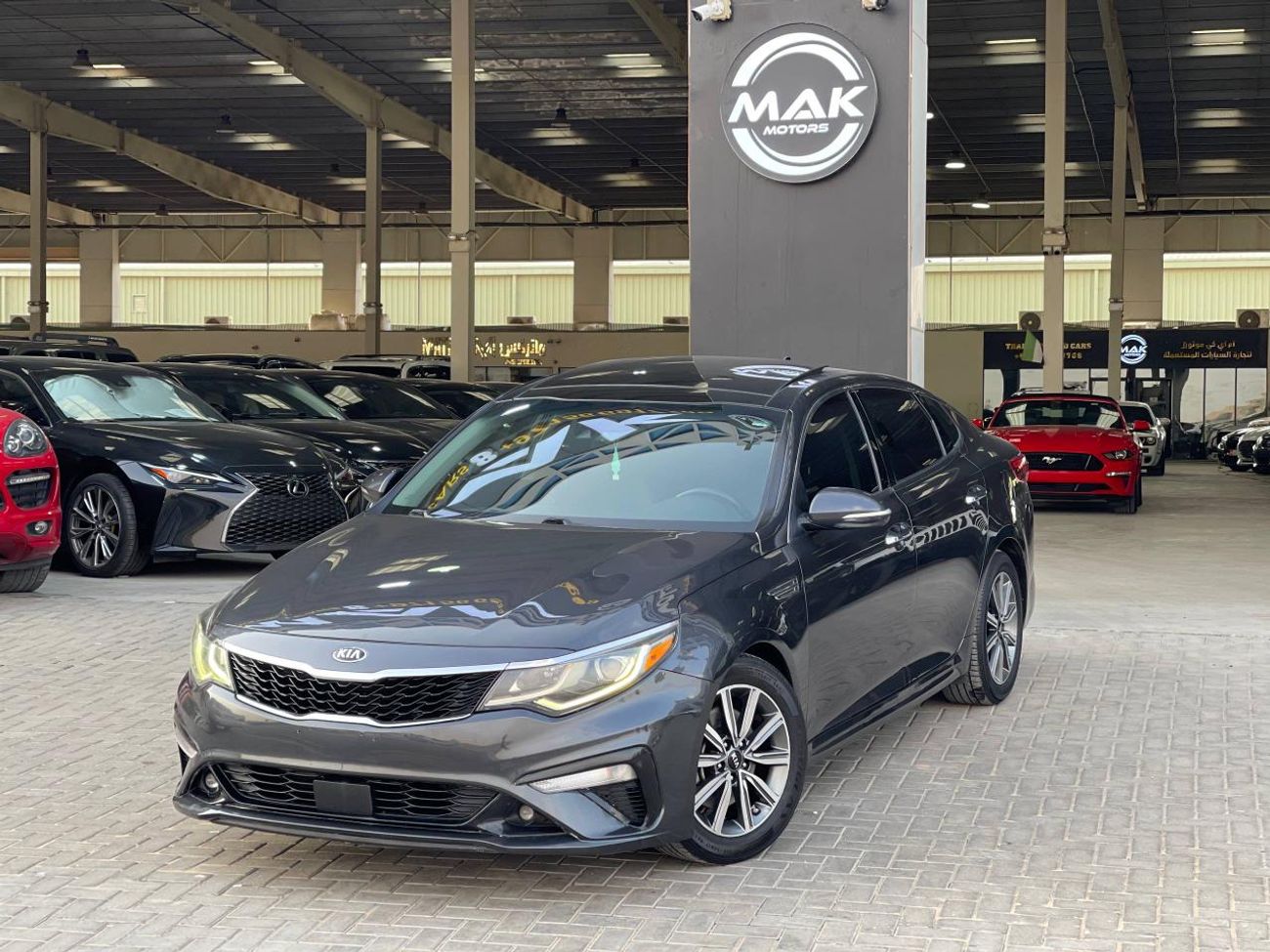 Kia Optima EX Deluxe 2.4L 2.4L V4 / PANORAMIC SUNROOF / LEATHER / RADAR / ROAD ASSIST / RIMS / IN PERFECT CONDI