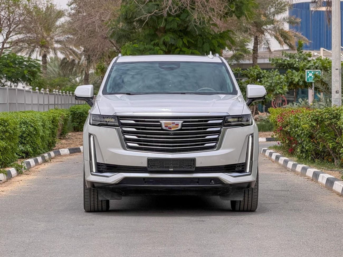 كاديلاك إسكالاد Sport Platinum 6.2L 4WD