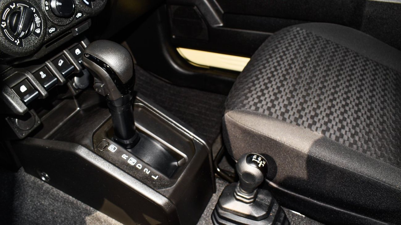 سوزوكي جيمني