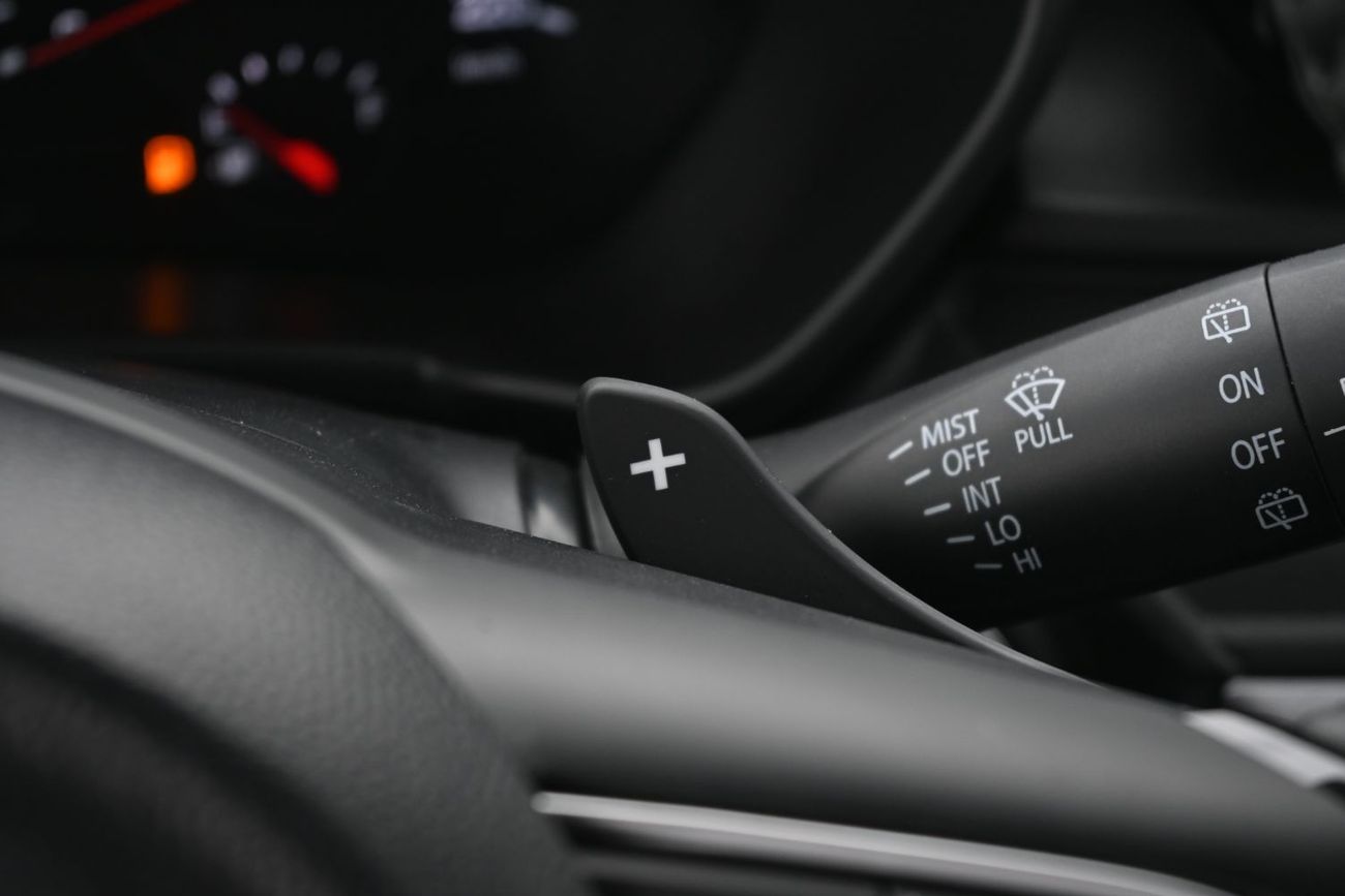 Suzuki Swift Suzuki Swift 1.2L Petrol, Hatchback, FWD, White Dual Tone, Model 2026