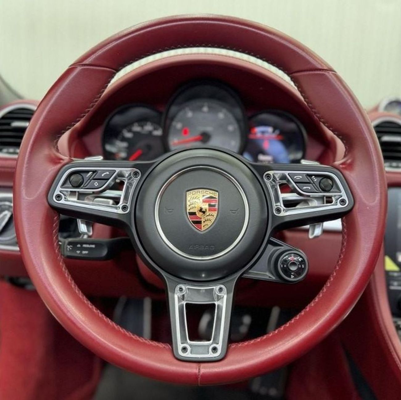 بورش بوكستر 718 S 2.5L A/T 2017 Porsche 718 Boxster S, 2026 Porsche Warranty, Sport Chrono Package, Low Kms, GCC