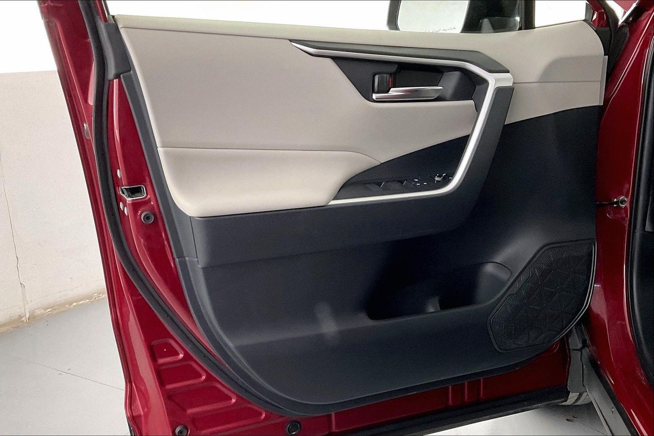 أم جي ZS Standard | ضمان مجاني لمدة عام | 0 دفعة أولى