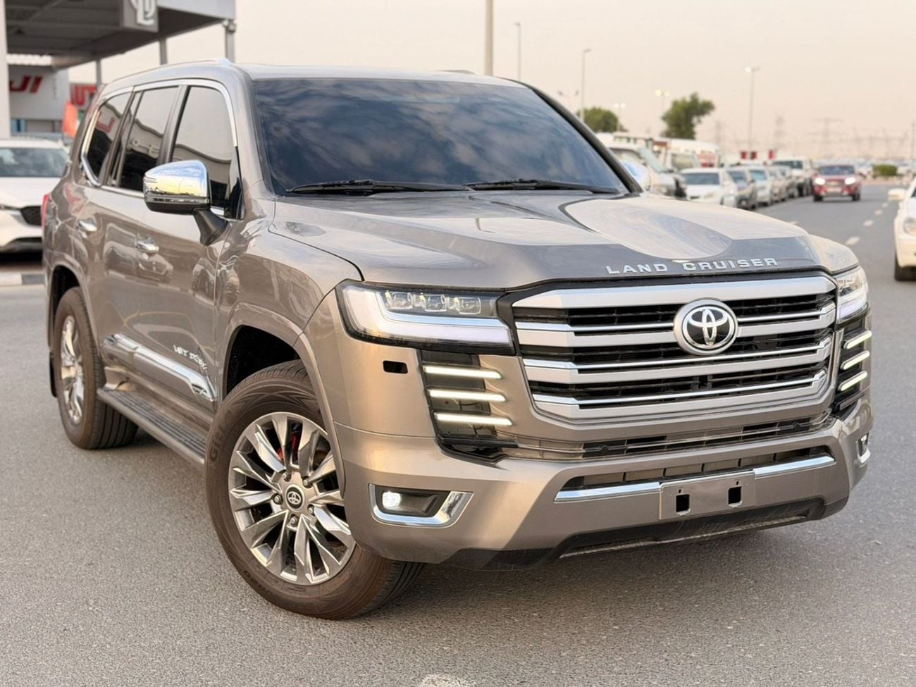 Toyota Land Cruiser GXR 4.6L