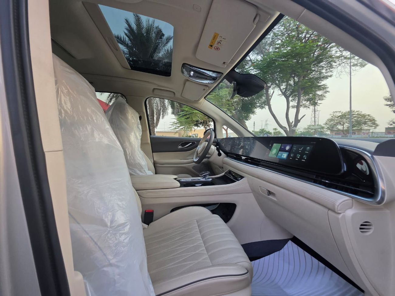 Rabdan Seven GCC SPECS FULL SERVICE HISTORY 3 YEARS WARRANTY